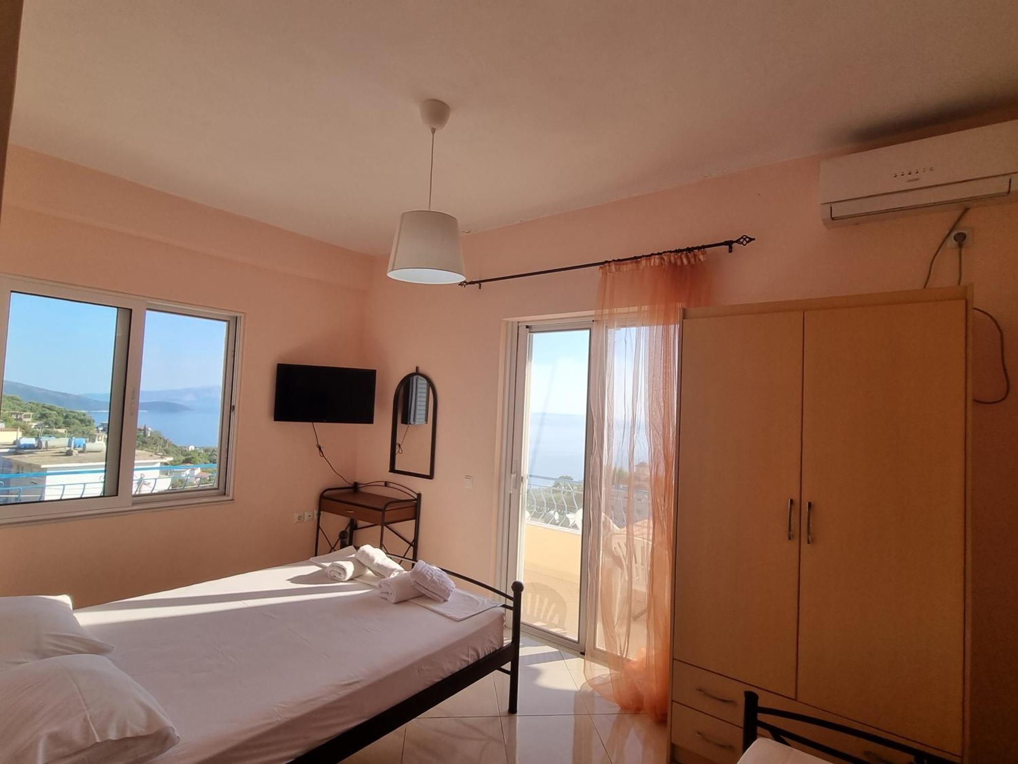 Let Rooms Lukova Exterior foto